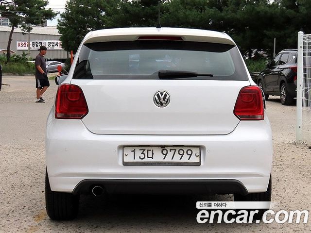 Volkswagen Polo 1.4 TDI R-Line 5th — пробег 71 769 км — фото 4 из 5
