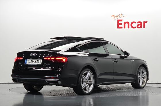 Audi A5 40 TFSI Quattro Sportback — пробег 63 670 км — фото 2 из 5