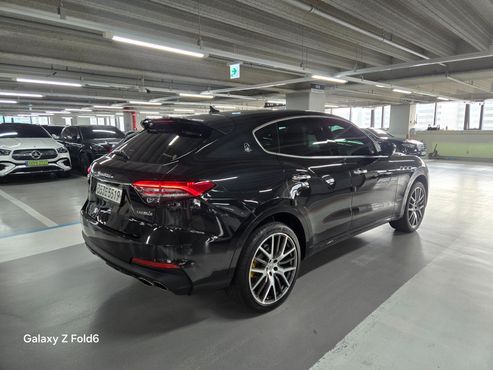 Maserati Levante 3.0 S AWD GranSport — пробег 68 253 км — фото 5 из 5