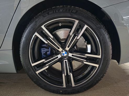 BMW 3-Series 320i M Sport — пробег 4 435 км — фото 5 из 5