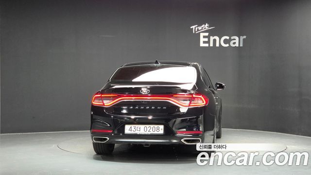 Hyundai Grandeur из Кореи Encar