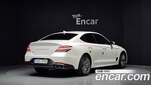 Genesis G70 Gasoline 2.0T 2WD — пробег 26 990 км — фото 2 из 5