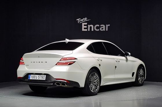 Genesis G70 Gasoline 2.0T 2WD — пробег 26 990 км — фото 2 из 5