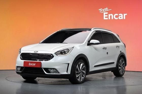 Kia Niro Noblesse — пробег 144 145 км — фото 1 из 5