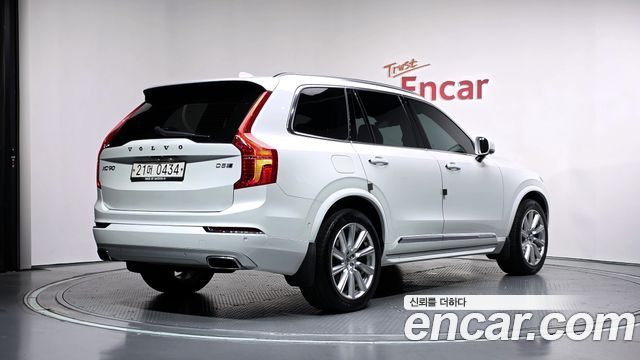 Volvo XC90 D5 Inscription — пробег 113 865 км — фото 2 из 5