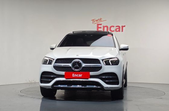 Mercedes-Benz GLE-Class GLE400d 4MATIC Coupe — пробег 65 072 км — фото 3 из 5