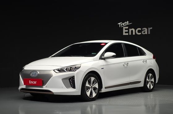 Hyundai Ioniq Q — пробег 128 582 км — фото 1 из 5