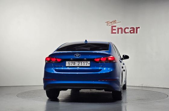 Hyundai AVANTE 1.6 GDI Value Plus — пробег 132 239 км — фото 4 из 5