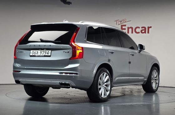 Volvo XC90 T6 Inscription — пробег 144 409 км — фото 2 из 5