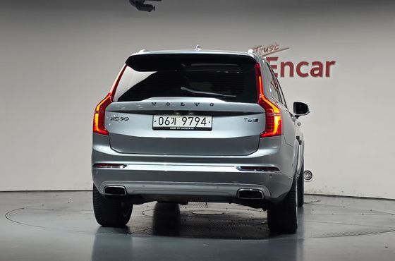 Volvo XC90 T6 Inscription — пробег 144 409 км — фото 4 из 5