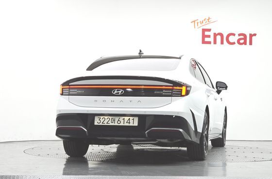 Hyundai Sonata 1.6 Turbo Exclusive — пробег 8 369 км — фото 4 из 5