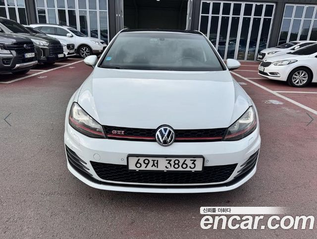 Volkswagen Golf 2.0 GTI — пробег 136 144 км — фото 1 из 5