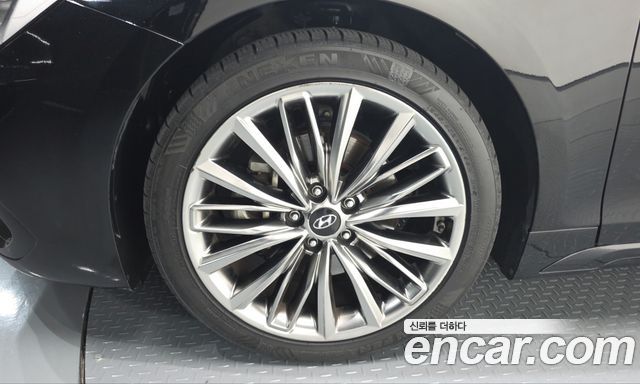Hyundai Grandeur из Кореи Encar