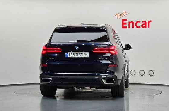 BMW X5 xDrive 40i M Sport — пробег 37 331 км — фото 4 из 5