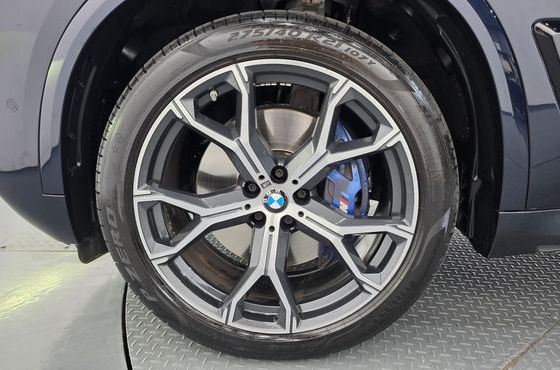 BMW X5 xDrive 40i M Sport — пробег 37 331 км — фото 5 из 5