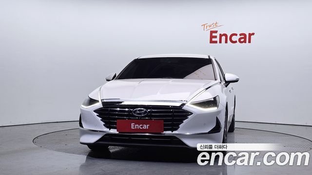 Hyundai Sonata 2.0 Premium Millennial — пробег 177 734 км — фото 3 из 5