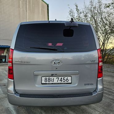 Hyundai Starex 5-Seater VAN CVX Luxury — пробег 140 200 км — фото 4 из 5