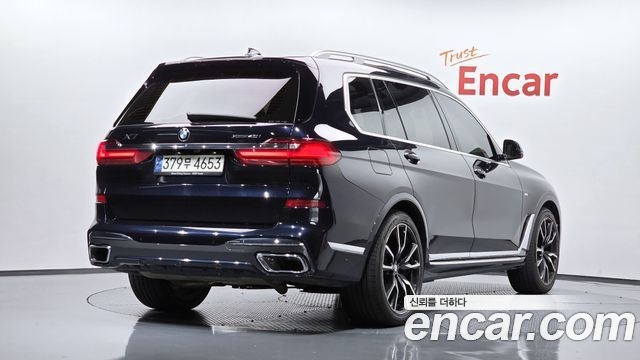 BMW X7 xDrive 40i M Sport 6STR — пробег 61 788 км — фото 2 из 5
