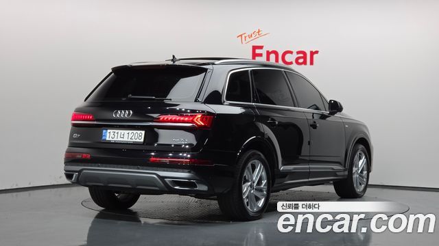 Audi Q7 45 TDI Quattro Premium — пробег 46 791 км — фото 2 из 5