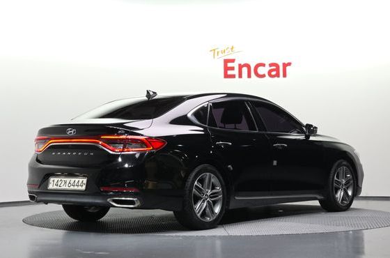 Hyundai Grandeur 3.0 Exclusive — пробег 115 841 км — фото 2 из 5