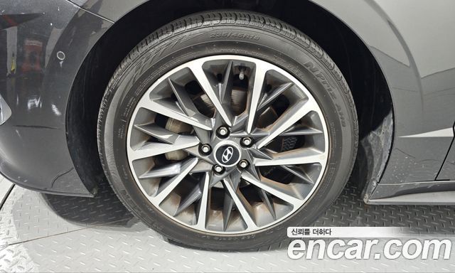 Hyundai Sonata 2.0 Premium Family — пробег 129 482 км — фото 5 из 5
