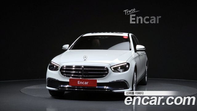 Mercedes-Benz E-Class E250 Exclusive — пробег 48 860 км — фото 3 из 5