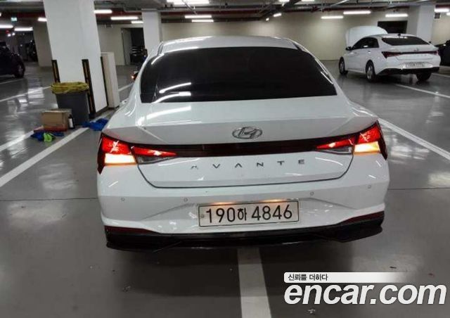Hyundai AVANTE Smart — пробег 139 947 км — фото 3 из 5