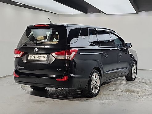 Ssangyong KORANDO 4WD LT 11-seater — пробег 138 000 км — фото 4 из 5