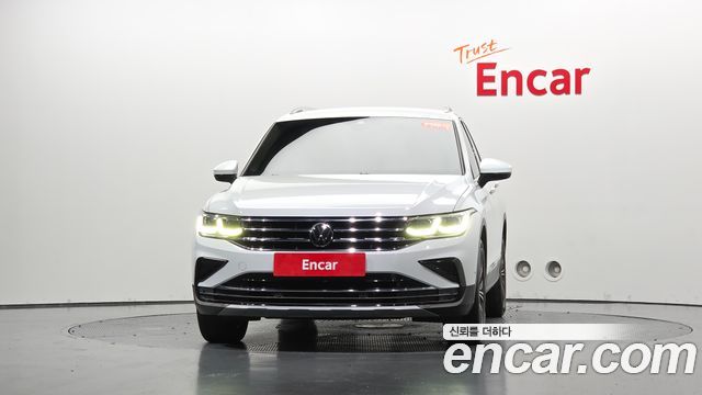 Volkswagen Tiguan 2.0 TDI Premium — пробег 114 516 км — фото 3 из 5