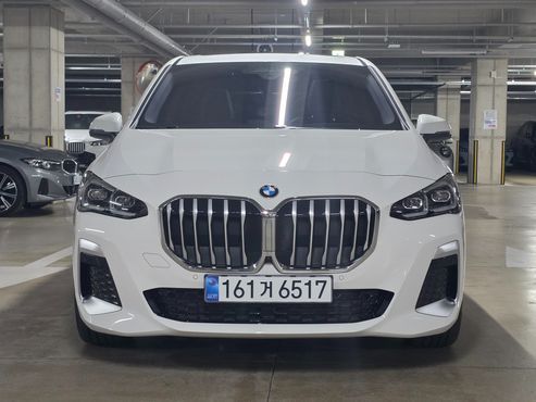 BMW 2-Series 220i M Sport Design — пробег 4 793 км — фото 3 из 5