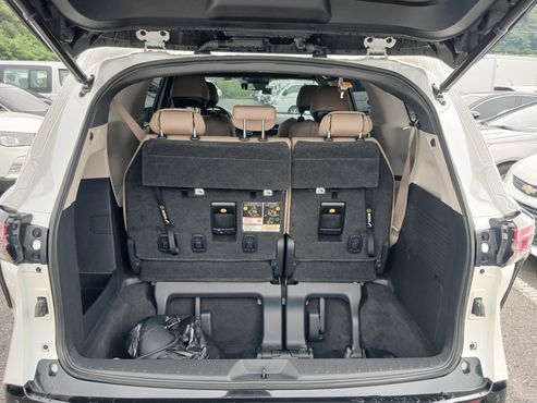 Toyota Sienna 2.5 Hybrid AWD — пробег 103 966 км — фото 5 из 5