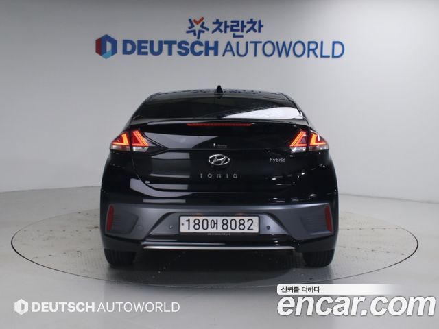 Hyundai Ioniq 1.6 HEV I — пробег 235 268 км — фото 4 из 5