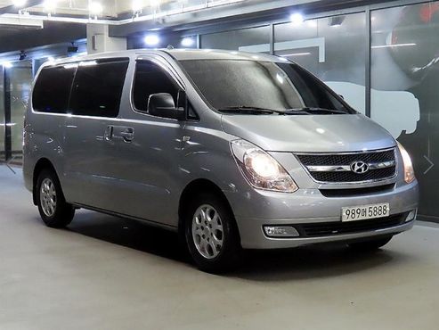 Hyundai Starex 5-Seater LPi VAN CVX Luxury — пробег 130 714 км — фото 1 из 5