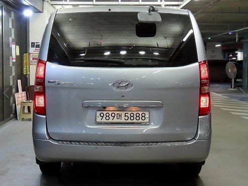 Hyundai Starex 5-Seater LPi VAN CVX Luxury — пробег 130 714 км — фото 5 из 5
