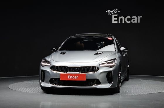 Kia Stinger 3.3 GT AWD Tribute Edition — пробег 97 815 км — фото 3 из 5
