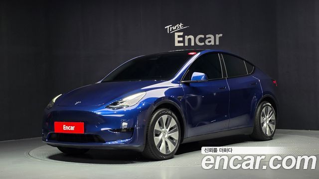 Tesla Model Y RWD — пробег 47 376 км — фото 1 из 5