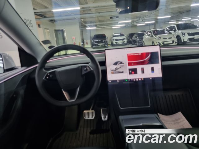 Tesla Model Y Long Range AWD — пробег 8 000 км — фото 5 из 5