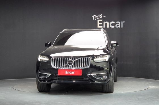 Volvo XC90 T8 Ultimate Bright Hybrid — пробег 34 450 км — фото 3 из 5