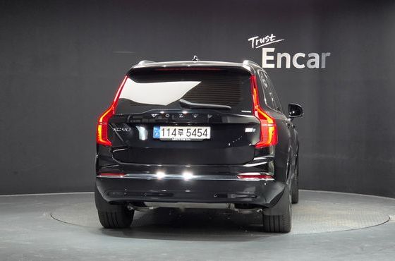 Volvo XC90 T8 Ultimate Bright Hybrid — пробег 34 450 км — фото 4 из 5