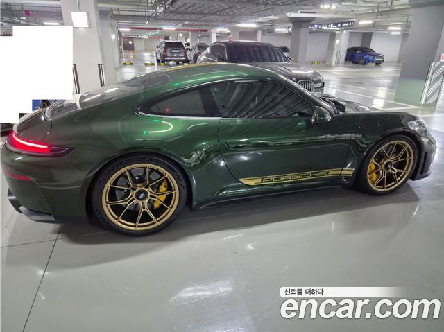 Porsche 911 GT3 Touring — пробег 6 600 км — фото 2 из 5