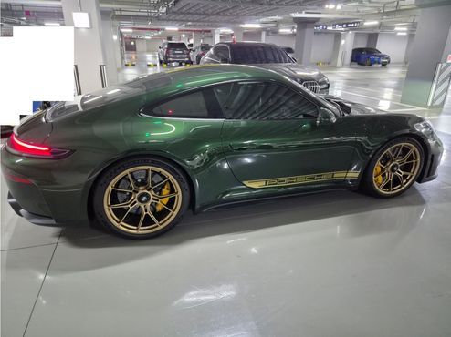 Porsche 911 GT3 Touring — пробег 6 600 км — фото 2 из 5