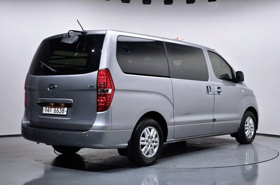Hyundai Starex Van 3-Seater Smart — пробег 62 877 км — фото 2 из 5