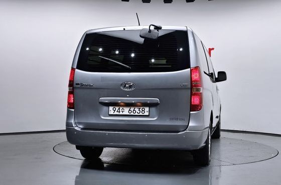 Hyundai Starex Van 3-Seater Smart — пробег 62 877 км — фото 4 из 5