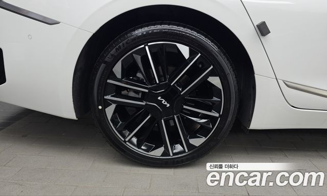 Kia K8 Signature — пробег 15 011 км — фото 5 из 5