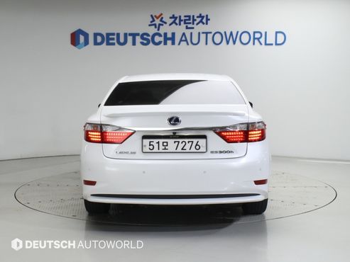 Lexus ES premium XV60 — пробег 176 150 км — фото 4 из 5