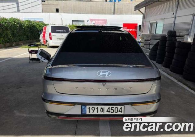 Hyundai Grandeur Premium — пробег 137 775 км — фото 3 из 5