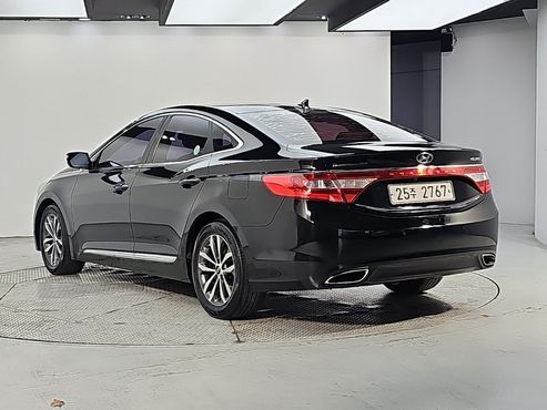 Hyundai Grandeur HG240 Luxury — пробег 140 000 км — фото 3 из 5