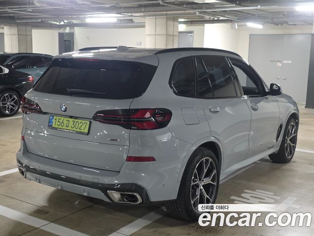 BMW X5 xDrive 30d M Sport — пробег 4 064 км — фото 2 из 5