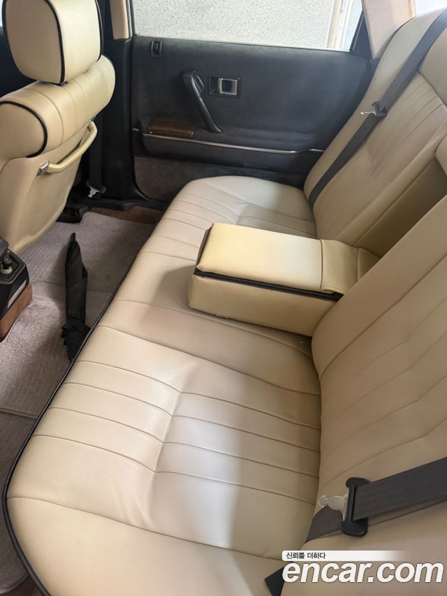 Hyundai Grandeur 2.0 — пробег 215 300 км — фото 4 из 5