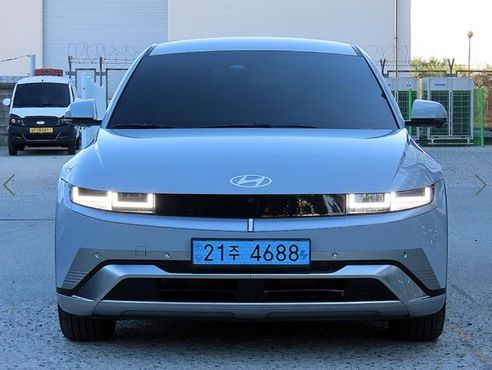 Hyundai Ioniq5 Long Range Prestige — пробег 4 523 км — фото 3 из 5